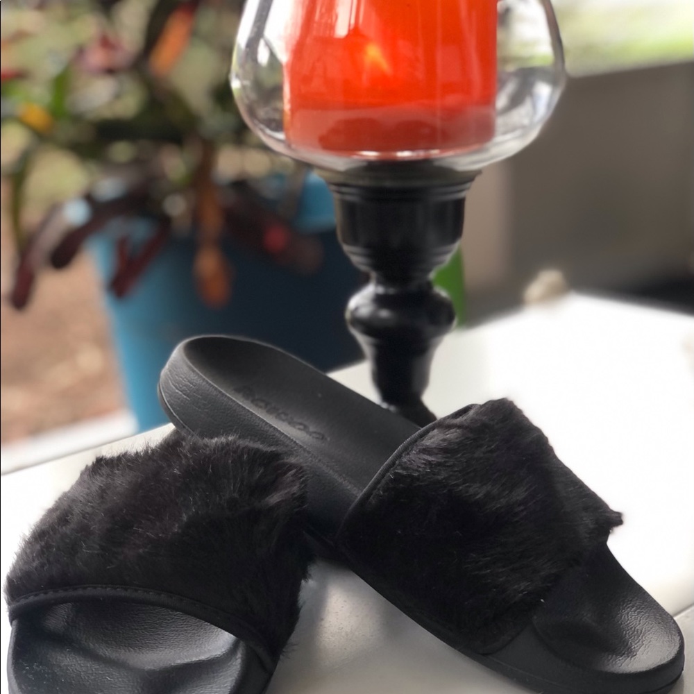 ROWOO Fur Slides - Picture 4 of 4